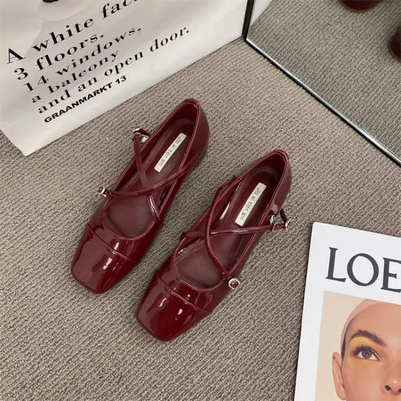 Flat Shoes for Women Spring and Autumn 2025 New Casual Red Shallow Mouth Square Toe Women Shoes Loafers Ladies Shoes Zpaxo