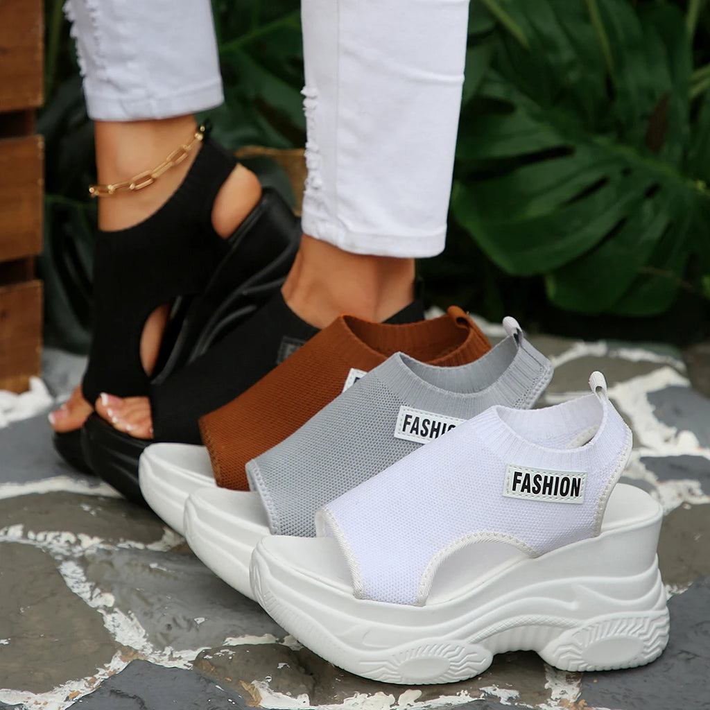 Women Sandals 2026 New Elegant Sexy Wedge Thick Soled Sandals Fashion Platform Shoes Comfortable Plus Size Beach Women Shoes Zpaxo