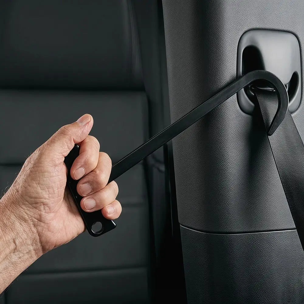 Universal Seniors Seatbelt Catcher Easy Use Convenient Grabber Senior Zpaxo