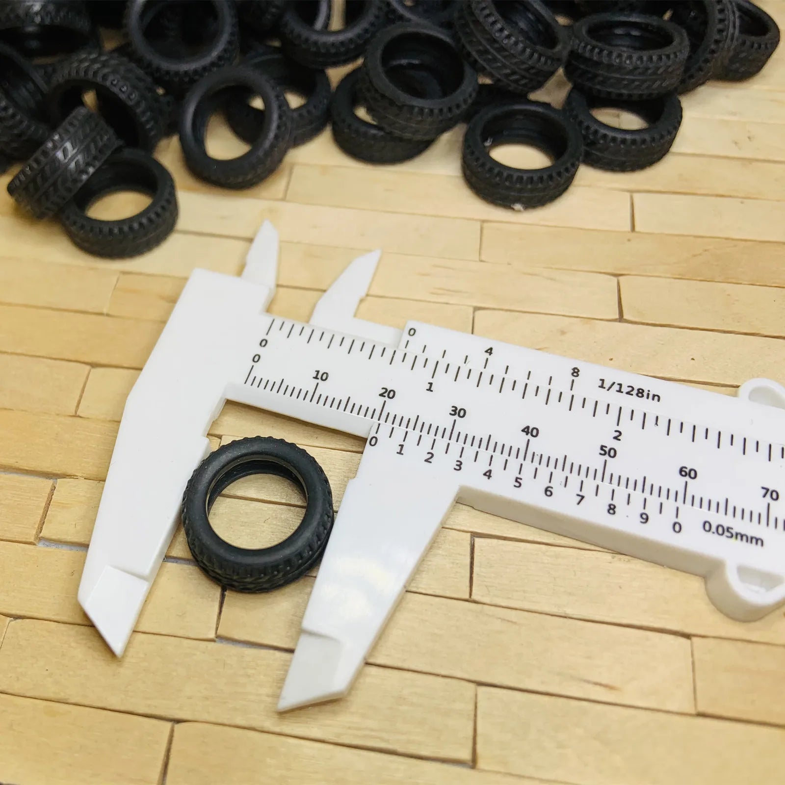 1 32 Car Model Rubber Tires Scene Accessories Tire Skin Diameter