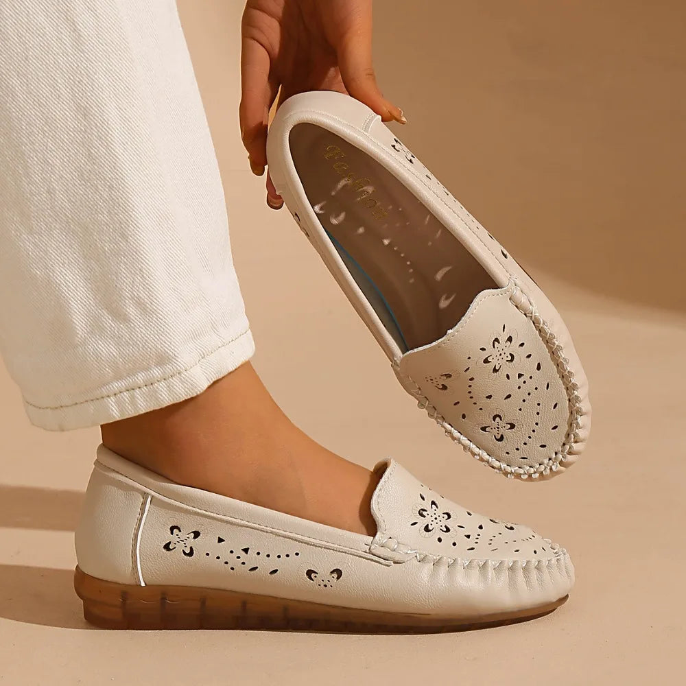 2026 Summer Fashion Round Toe Nurse Shoes Soft Sole Non-slip Sandals