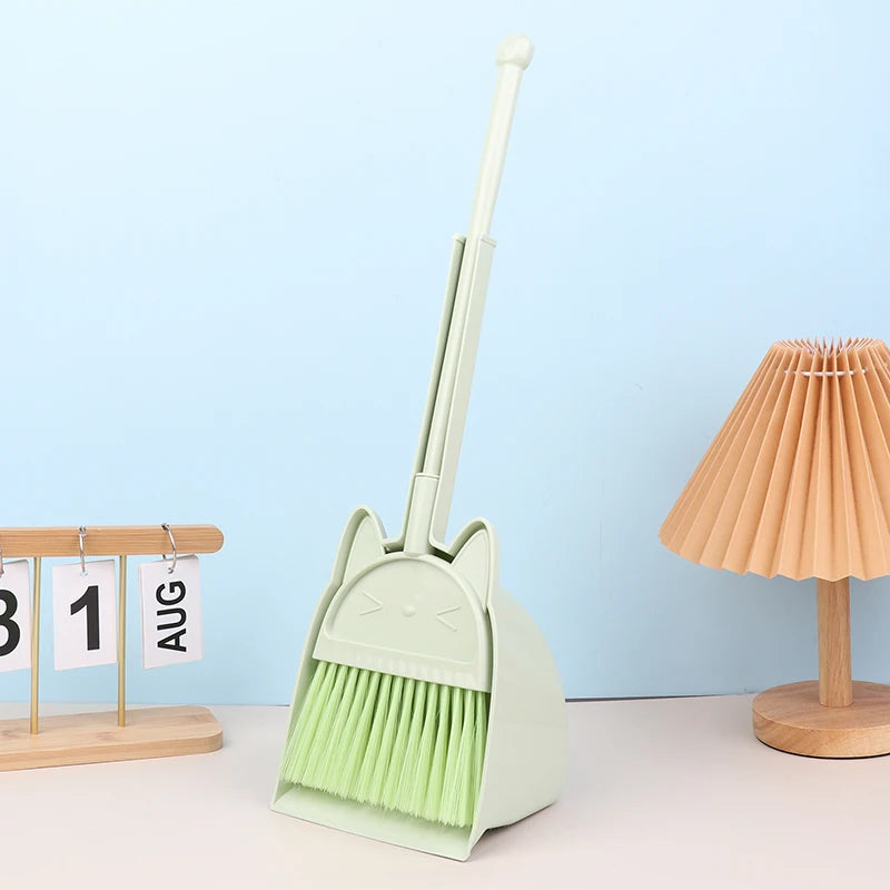 【X】1 Set Cartoon Flexible Bristles Kids Pretend Play Toddlers Indoor Outdoor Floor Sweeping Tool Kit Mini Children Broom Dustpan Zpaxo Set Green
