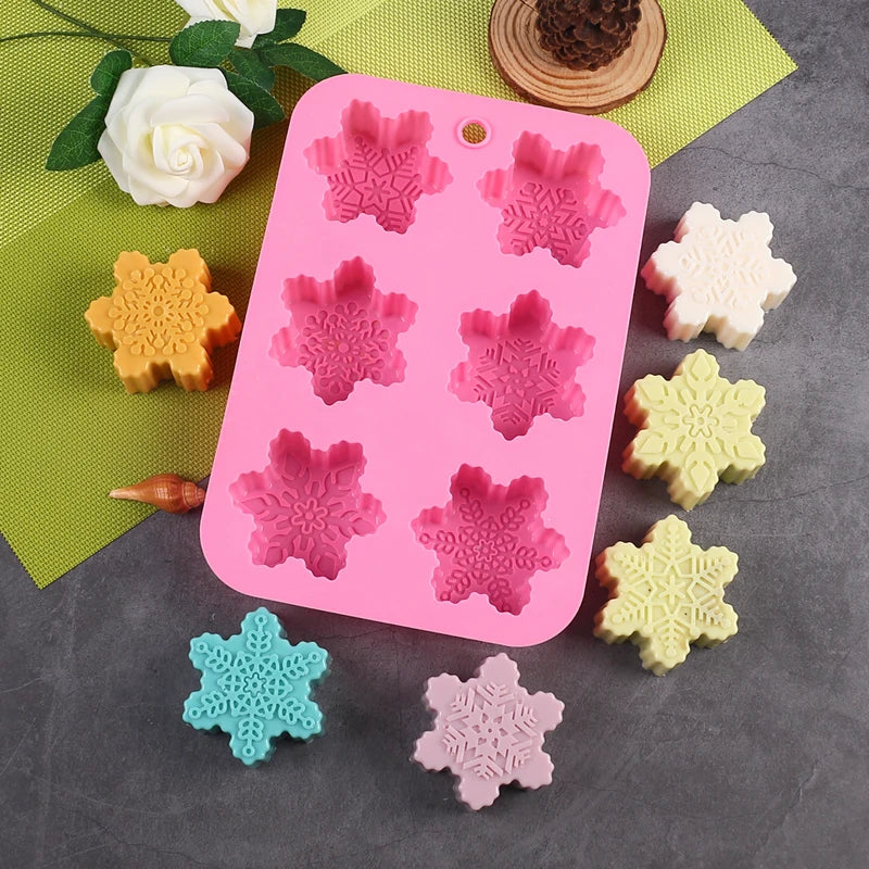 Christmas Snowflake Silicone Candle Mold 6-Cavity Handmade Soap Aromatherapy Ornament Crafts Gypsum Gift Resin Mold Home Decor Zpaxo