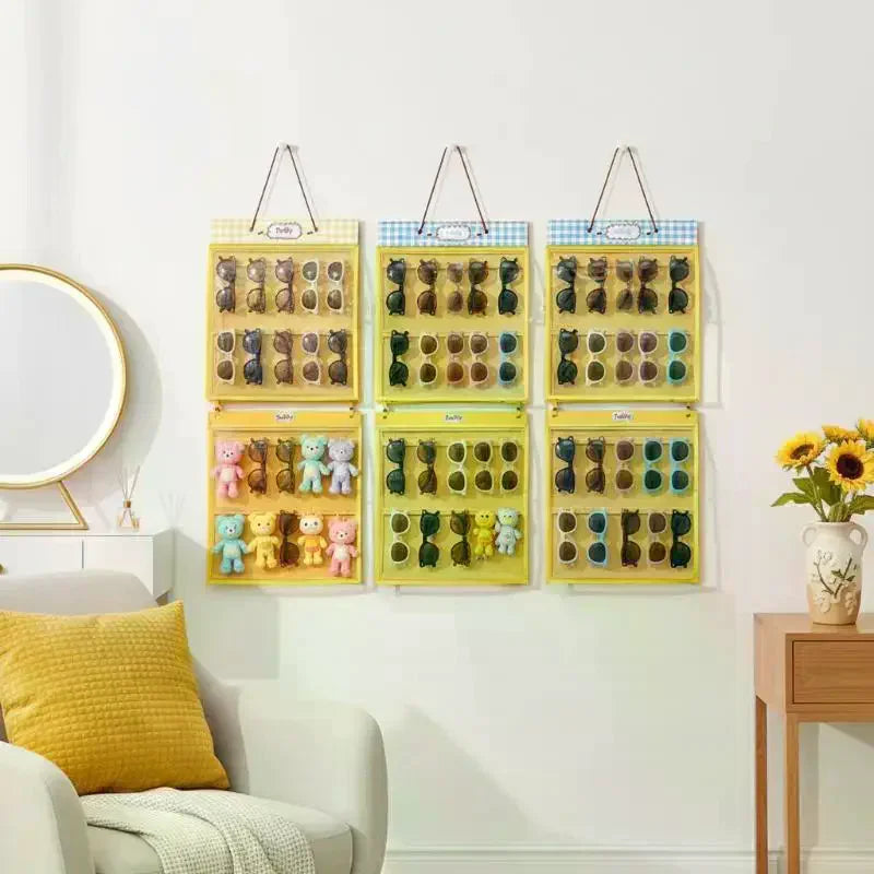 Hanging Plush Doll Organizer – Dustproof Cover & Hooks Toy Display Organizer Zpaxo