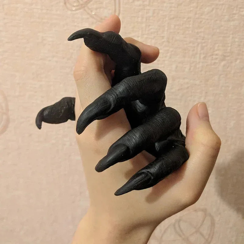 Gothic Witch Hand Statue – Resin Key Hanger & Wall Art Décor Resin Wall Sculpture Zpaxo