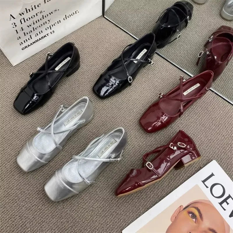 Flat Shoes for Women Spring and Autumn 2025 New Casual Red Shallow Mouth Square Toe Women Shoes Loafers Ladies Shoes Zpaxo