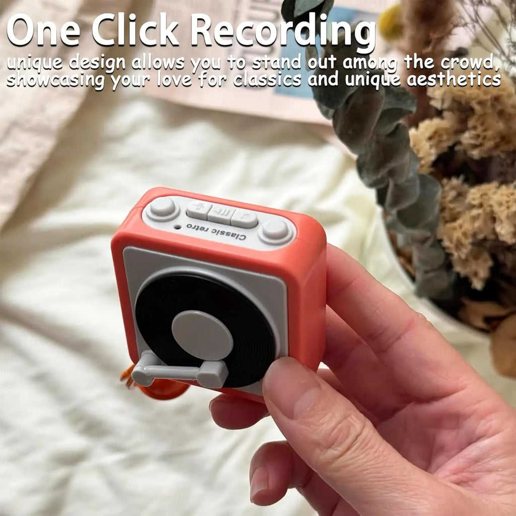 2025 Retro Record Player Keychain Mini Phonograph Can Toy Bag Pendant
