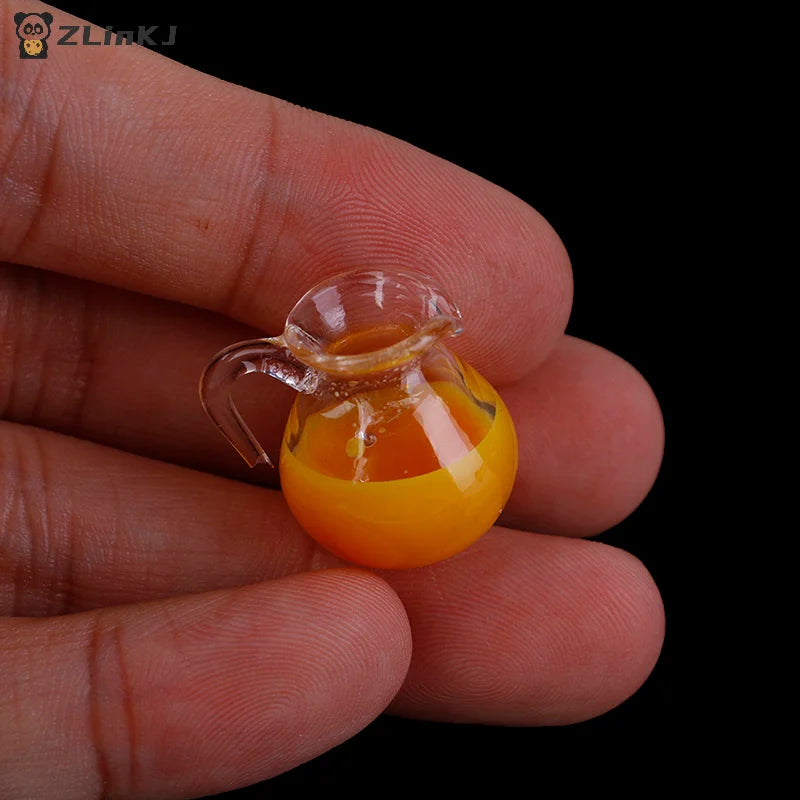 ▶1/12 Dollhouse Resin Mini Juice Milk Glass Jug Model 3Pcs/Set Miniature Drinks Jug Doll House Scene Decor Accessories Zpaxo
