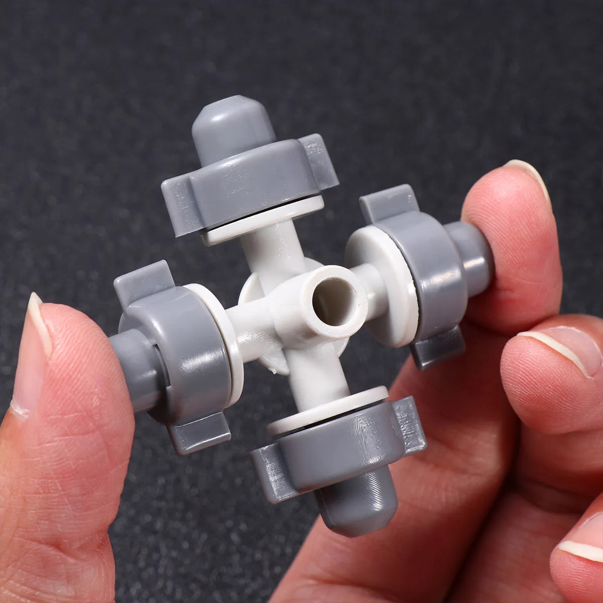 10Pcs Atomizing Mist Irrigation Nozzle Cross Shape Four-Way Drip Irrigation Sprinkler Garden Hose Watering Nozzle Zpaxo