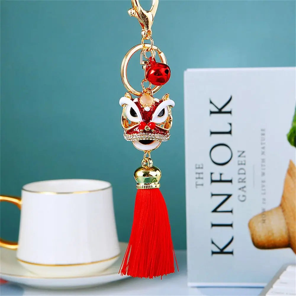 Bag Accessory Chinese Style Lion Dance Keychain Crystal Animal Fortune Lion Lion Wake Keychain Enamel Tassel Women Bags Holder Zpaxo