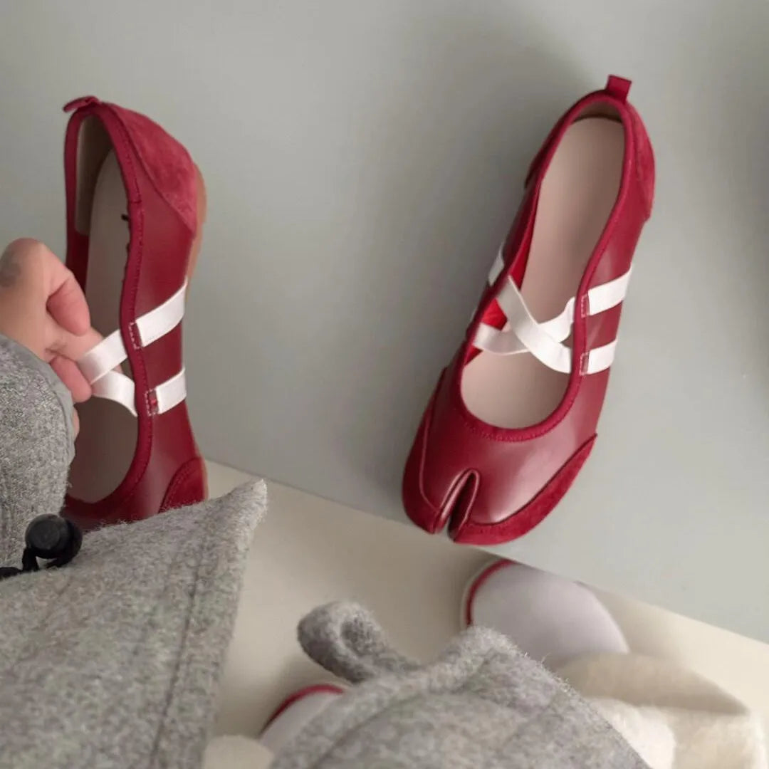 Flat Shoes for Women's Spring Autumn Leisure 2025 New Tabi Shoes Ballet Shoes Mary Jane Women's loafers women ladies Zpaxo red 35
