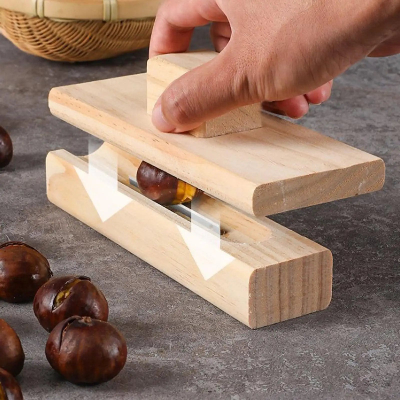 Nutcracker Chestnut Clip Cracker Opener Manual Peeling Tool