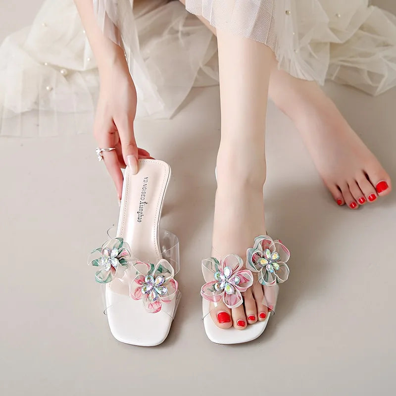 2026 Summer Women's Fashion Rhinestone Flower Embellishment Sandals Zpaxo Beige 40