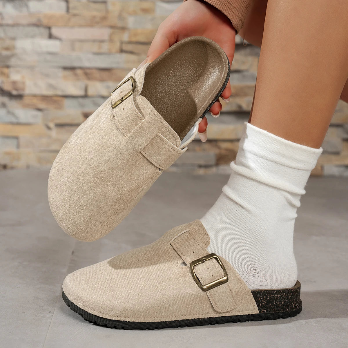 Women Slippers 2025 Non Slip Flat Casual Mules Shoes Fashion Outdoor Zpaxo Beige 40-41