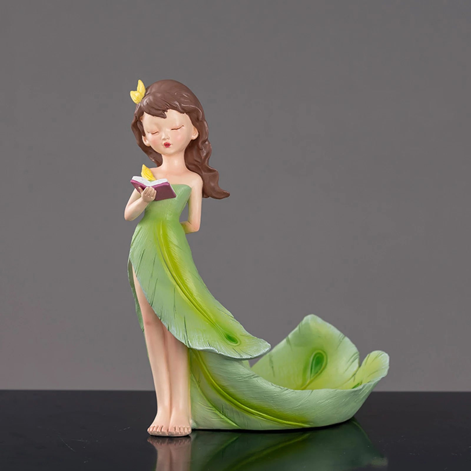 Porcelain Lady Statue – Ceramic Girl Figurine Home Decor Gift Decorative Figurine Zpaxo Resin Green