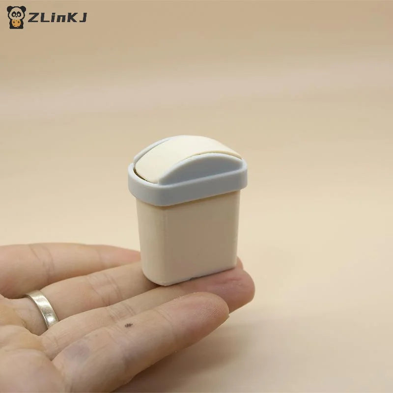 ▶1Pcs Mini Flip Cover Trash Can Dustbin Miniature Toy Model Scene Doll House Accessories Simulation Mini Waste Bin Zpaxo