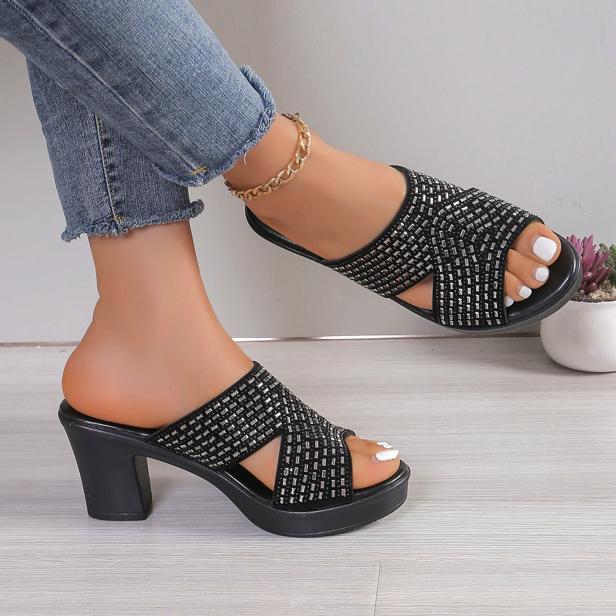 2026 Summer Fashion Heel Sandals Women's Outside Wear Round Toe Zpaxo black 36