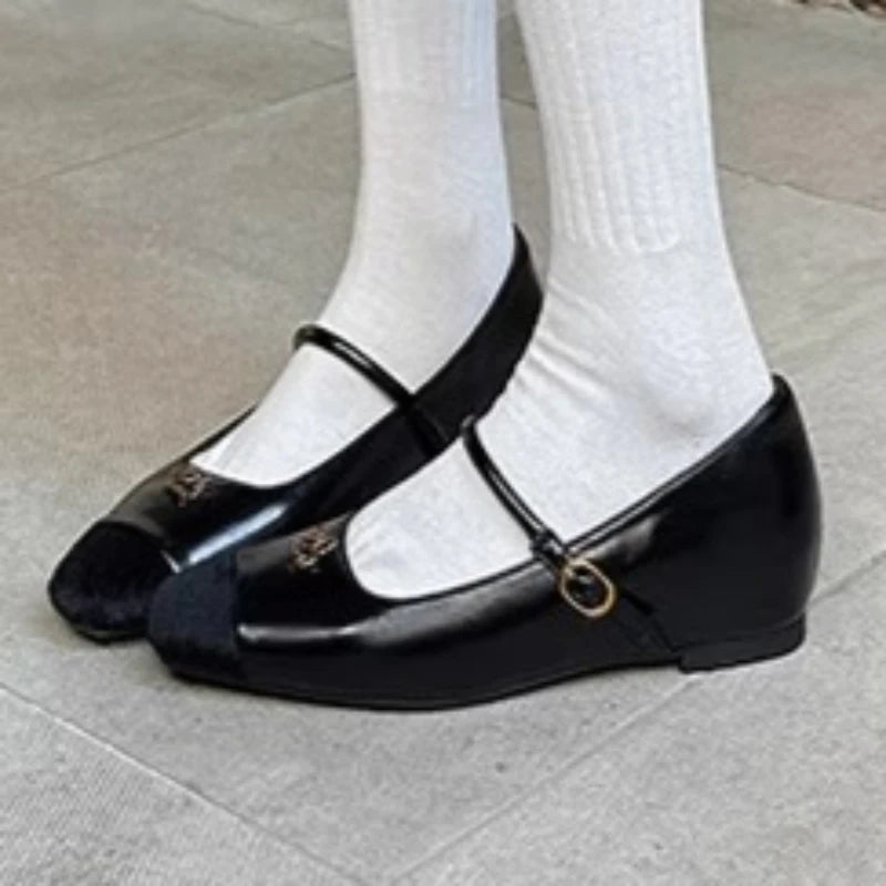 Women's Square Closed Toe Comfortable Heel Shoes 2026 Spring Autumn Zpaxo