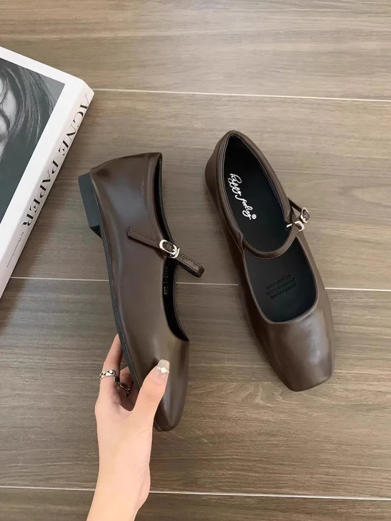 Flat Shoes for Women's Mary Jane Shoes Autumn Winter New French Retro Loafers Women's Shoes Ladies Plus Size 41 42 43 Zpaxo