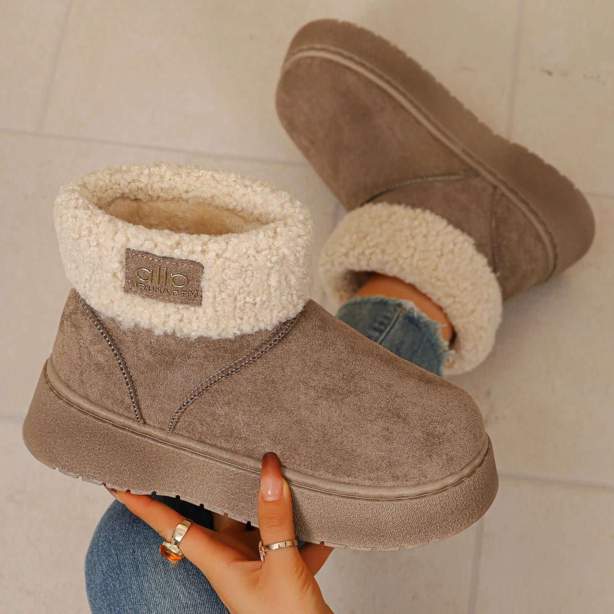 Women Ankle Boots Winter Fleece Lined Plush Cotton Shoes Fashionable Thick Bottom Short Snow Boots Women Casual Round Toe Shoes Zpaxo