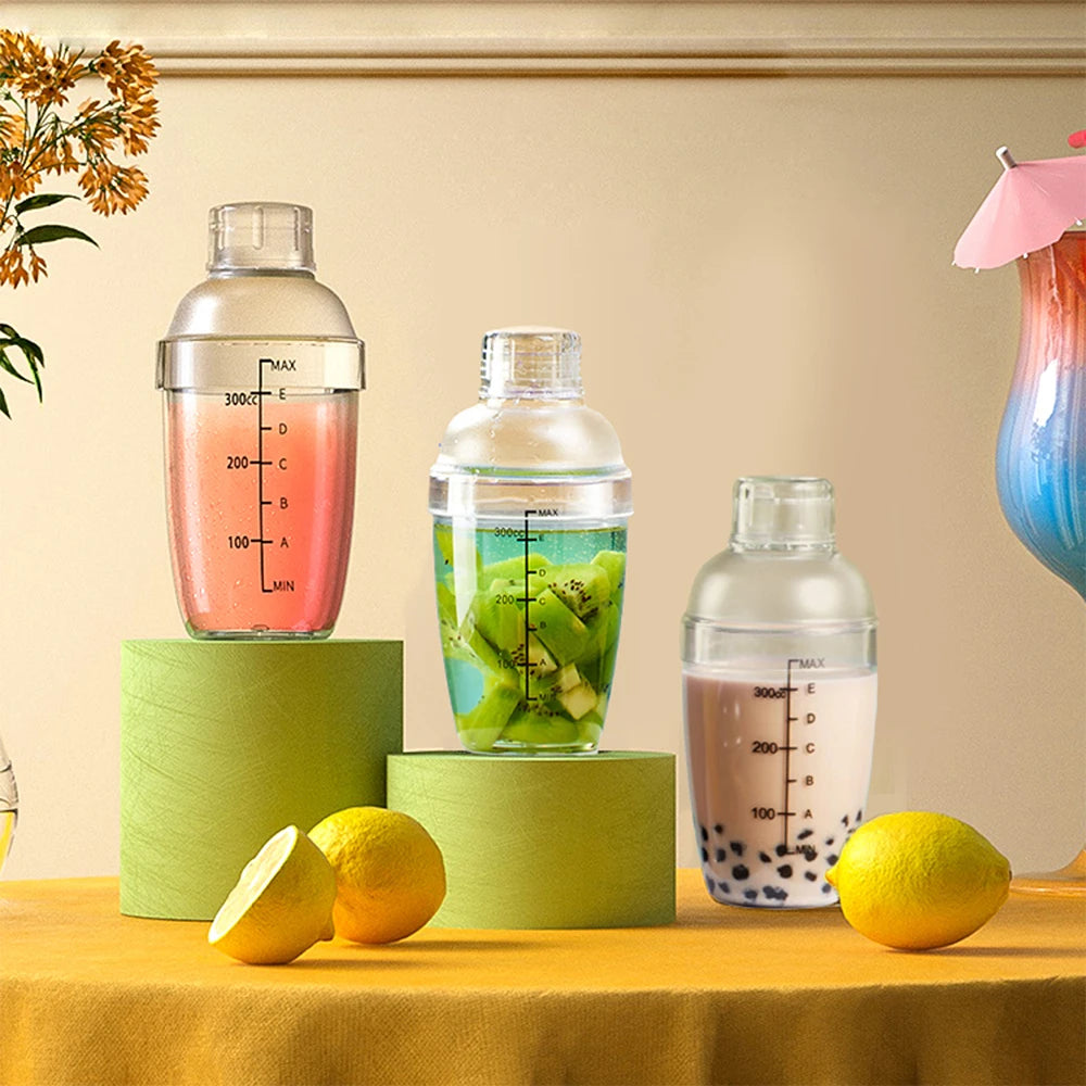 Plastic Cocktail Shaker Martini Hand Shaker Cup with Scales 350ml/530ml/700ml/1000ml Milk Tea Wine Drink Shaker Mixer Bar Tool Zpaxo