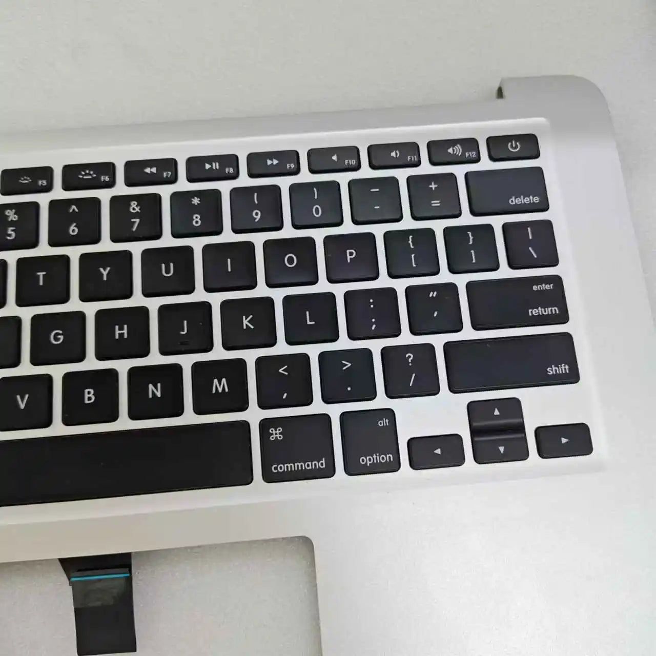 Disassembly Machine Macbook Air A1466 C Shell Keyboard 2012-2017Year