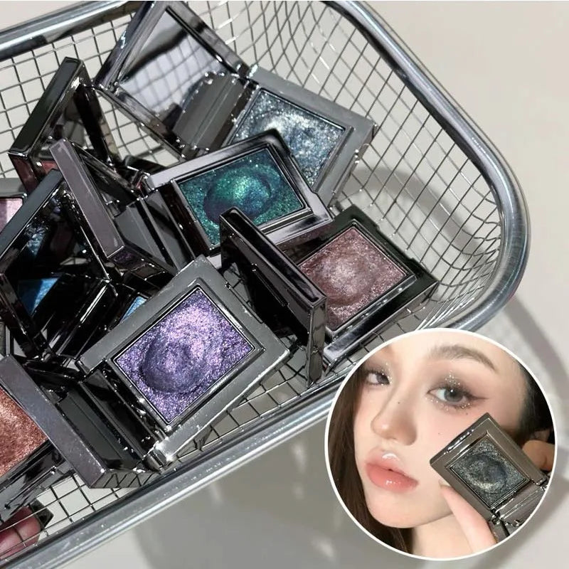 Diamond Monochrome Highlighter Eyeshadow Palette Chameleon Metallic