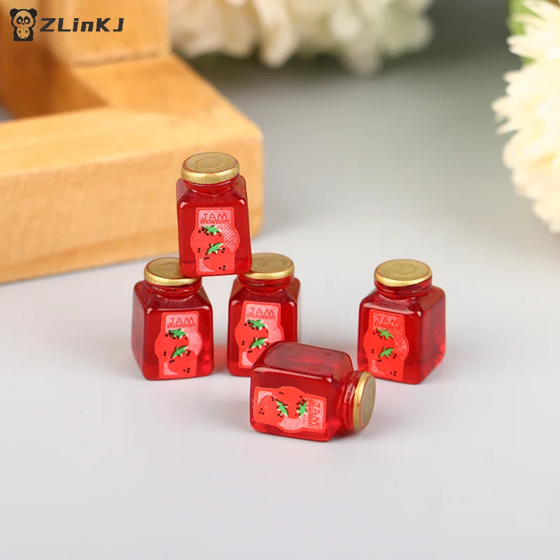 ▶5Pcs 1/12 Dollhouse Strawberry Sauce Jam Jar Dollhouse Miniature Kitchen Food Accessories Dolls House Decorations Toys Zpaxo
