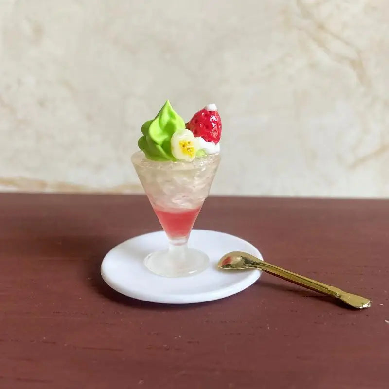 Kids Toy Accessories 1 Mini Dollhouse Cream Cake Strawberry Frozen Zpaxo