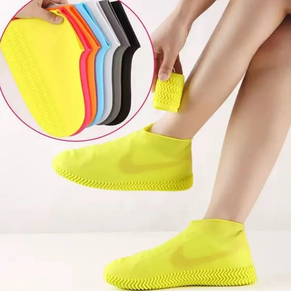 2PCS Silicone Shoe Covers, Durable, Waterproof, Anti-Slip, Foldable and Reusable, Suitable for Outdoor Travel in Rainy and Snowy Zpaxo