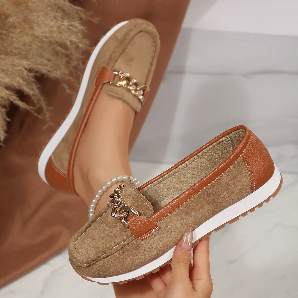2025 New Women Loafers Large Size Thick Bottom Shoes Round Toe Rubber Outsole Sneakers Casual Metal Chain Sport Shoes for Women Zpaxo