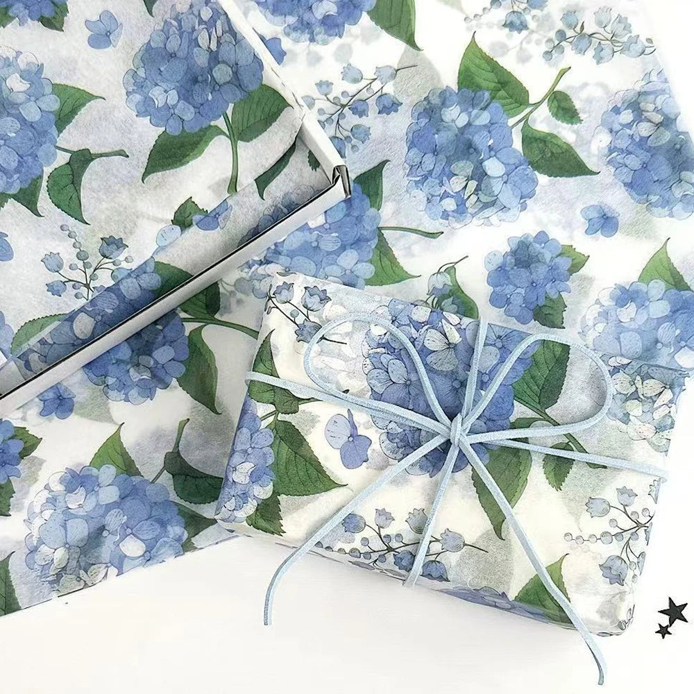 Snowflake Tissue Gift Wrapping Paper – 10 Sheets, 50×35cm