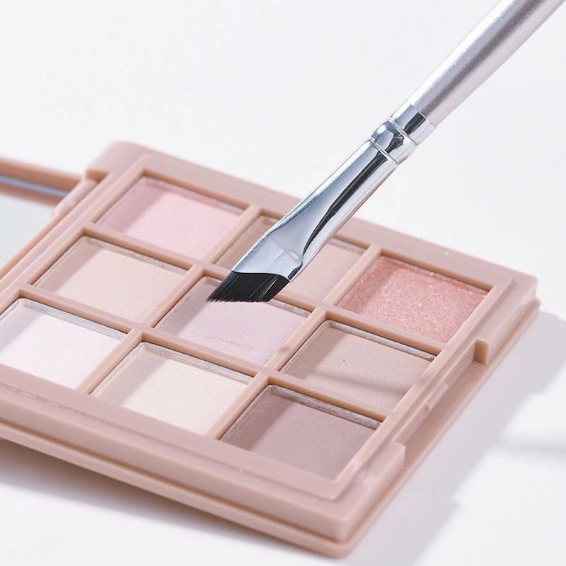 Sickle Eyeliner Brush Diagonal Eyebrow Brushes Blade Undereyelid Zpaxo