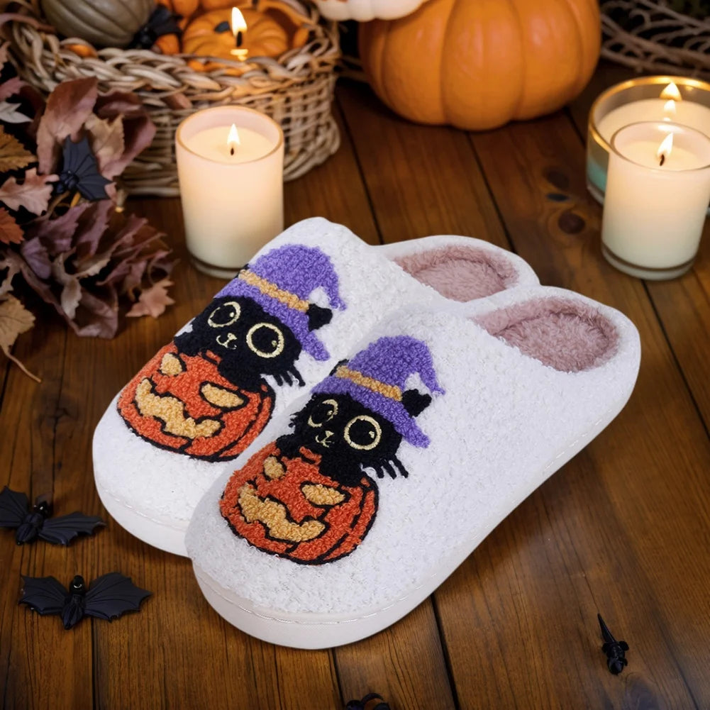 Black Cat Pumpkin Warm Slip-on House Shoes Comfortable Thermal Couple Slippers Non-Slip Fuzzy Closed Toe Slippers for Winter Zpaxo