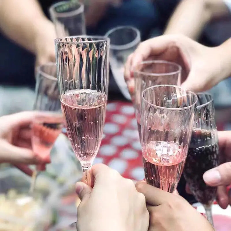 Vintage Cut Plastic Champagne Goblets – Unbreakable Reusable Champagne Goblet Zpaxo
