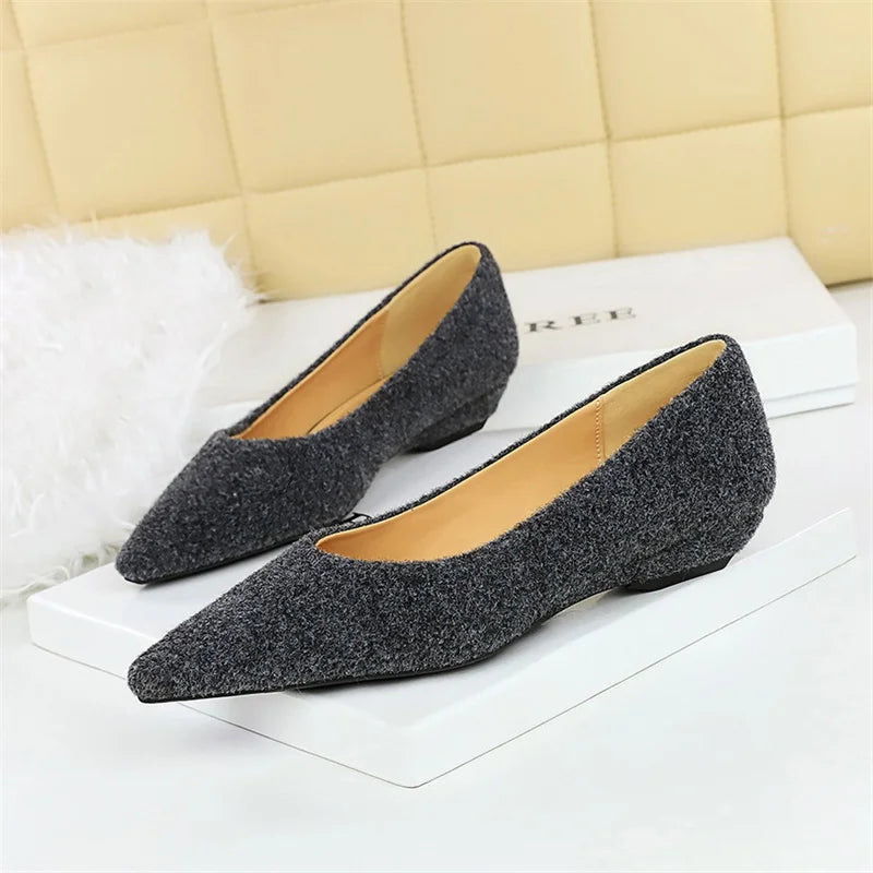 Korean Plush Single Shoes Women Shallow Mouth Plain Pointed Toe Zpaxo
