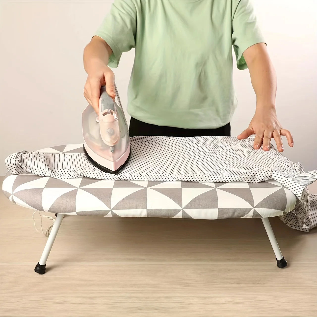 pc home folding ironing board Ironing clothes easily and conveniently storage does not take up space Zpaxo