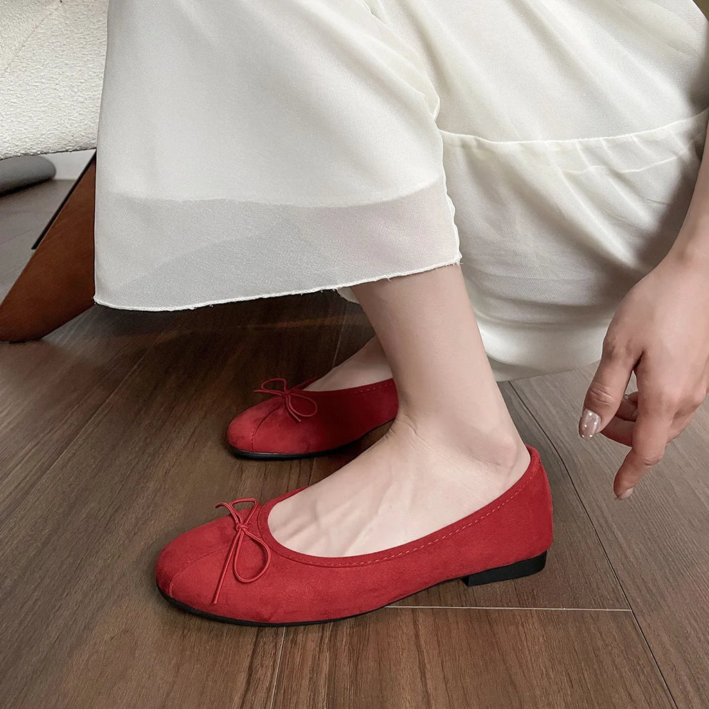 Flat Shoes for Women Spring and Autumn 2025 New Round Toe Ballet Shoes for Women Bow Shallow Mouth Plus Size Women's Shoes Zpaxo