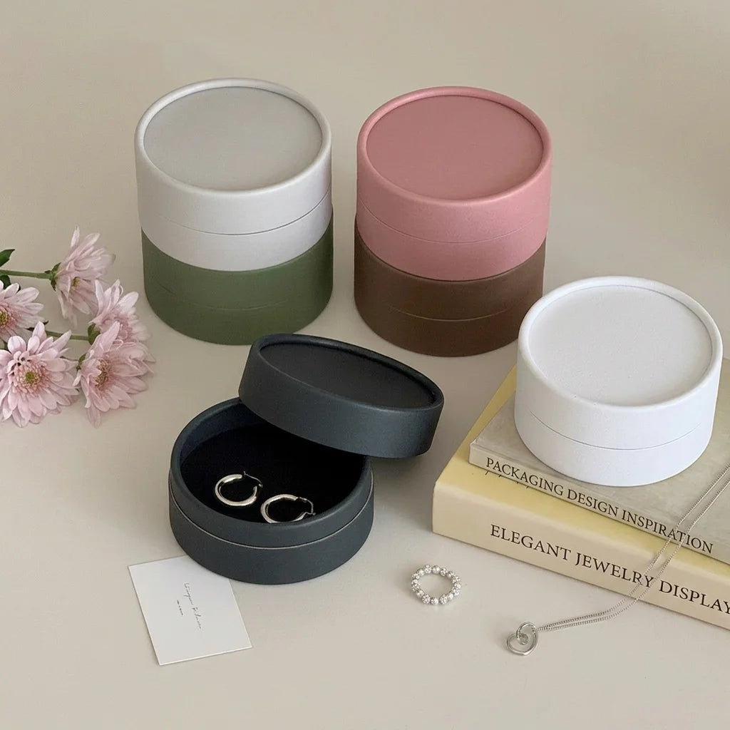 Round Minimalist Jewelry Box – Elegant Paper Gift Box