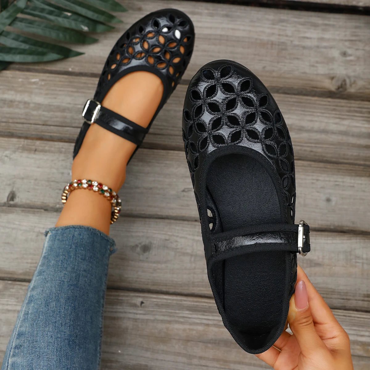 Women Sandals Casual Fashionable Women Shoes 2026 New Hollow Ladies Shoes Closed Toe Sandals Soft Comfortable Ballet Flat Shoes Zpaxo black 40