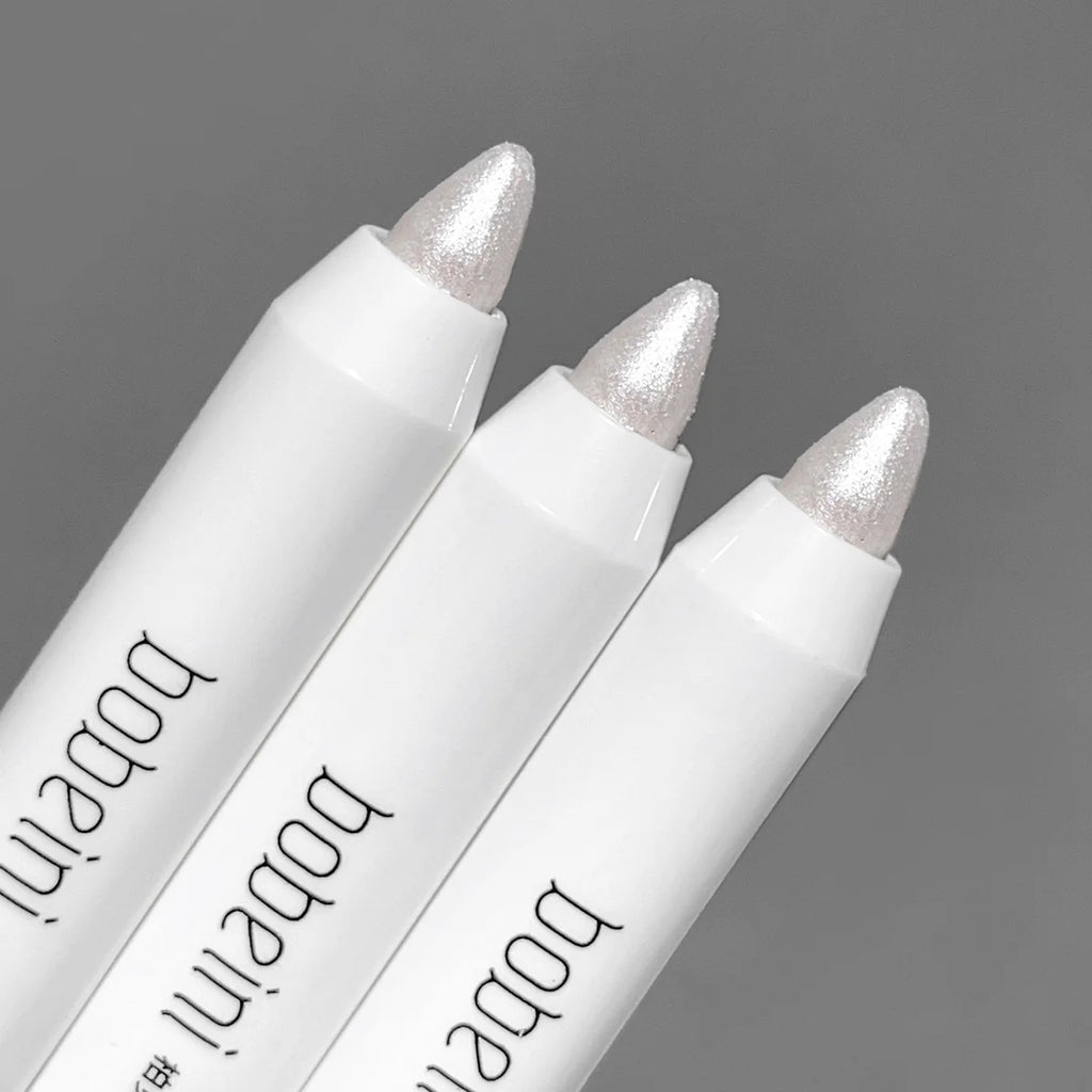 The 3-color highlighter eyeshadow pencil is waterproof and non-smudging, easy to use, matte and brightens the eyeshadow stick Zpaxo