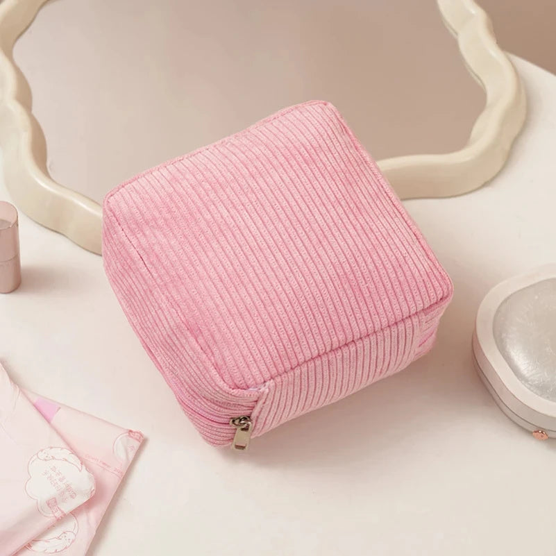 Sanitary Napkins Organizer Bags Women Portable Makeup Lipstick Travel Organizer Bag Multifunctional Mini Earphone Storage Pouch Zpaxo