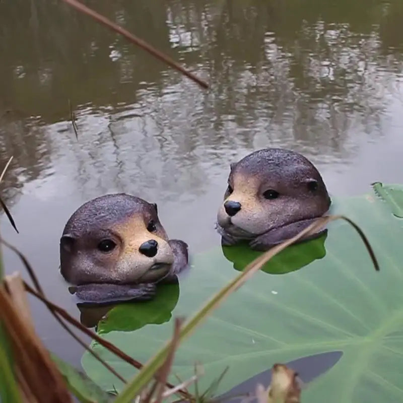 Floating Otters Pond Yard Pool Decoration Shape Weather Resistant