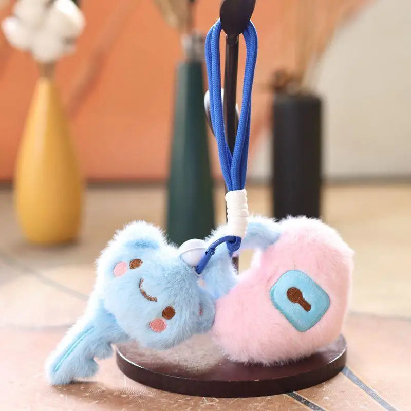 ▶1Pcs Cartoon Cute Love Key Bag Pendant Plush Toys Cute Lovely Stuffed Doll Key Chain Birthyday Gift For Girl Boy Zpaxo A2