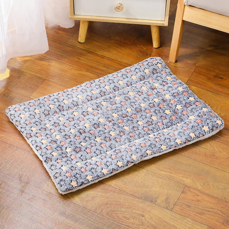 Double-sided Pet Mat Warm Winter Skin-friendly Small Dogs Medium Cats