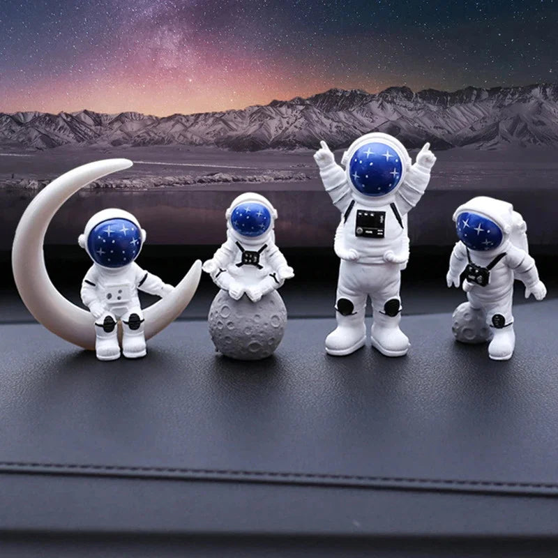 4-Piece Astronaut Figurine Space Explorer Models Educational Toys