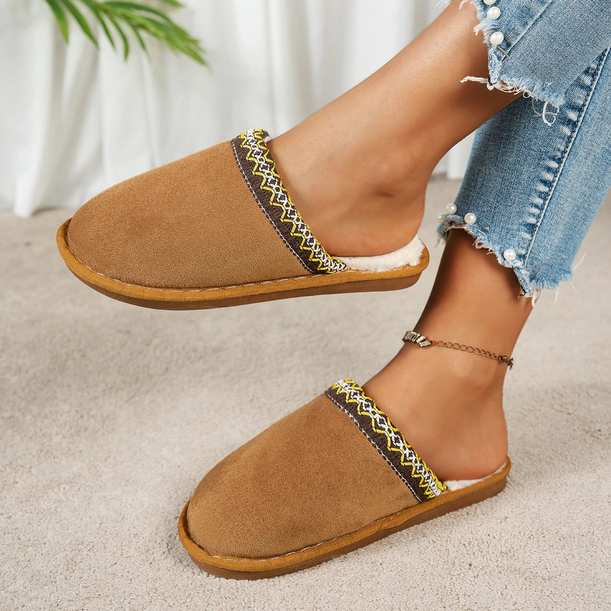 Winter Plush Warm Shoes Women Comfortable Non Slip Home Slippers 2025 Woman Slides Women Retro Fashion Fluffy Platform Slippers Zpaxo