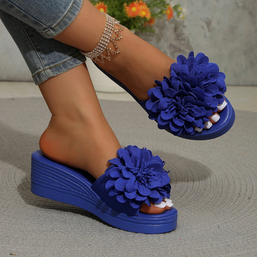 Summer Women Sandals 2025 New Platform Female Sandals Flower Hollow Wedge Beach Shoes for Women Lightweight Slip on Shoes Women Zpaxo