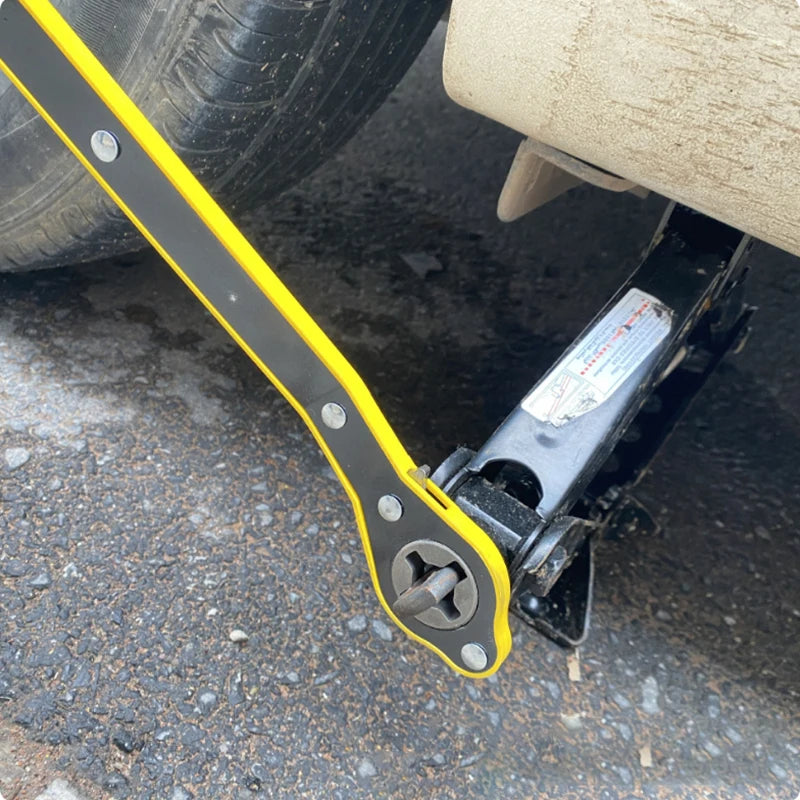 Compact Tire Removal Tool – Cross Ratchet Wrench & Car Jack
