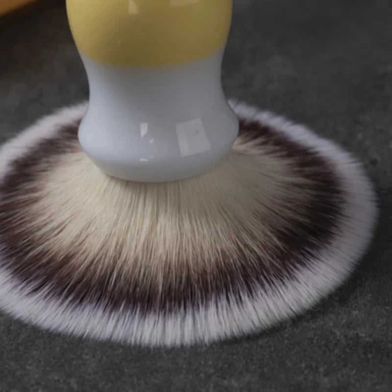 YAQI New Fashion Milk tea Color Synthetic Hair For Mens Wet Shaving Brush Soft High Quality Portable Travel Shaving Brush Zpaxo